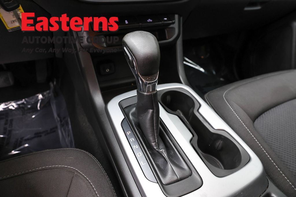 Used 2022 Chevrolet Colorado LT RWD image 13