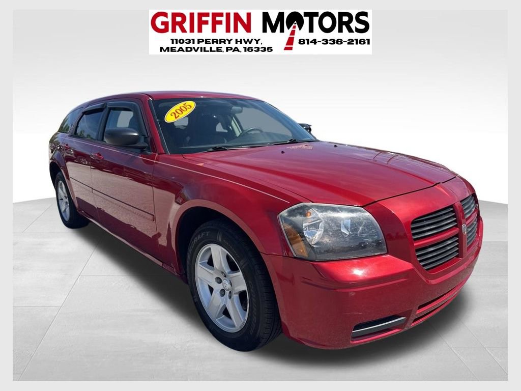 Used 2005 Dodge Magnum SE