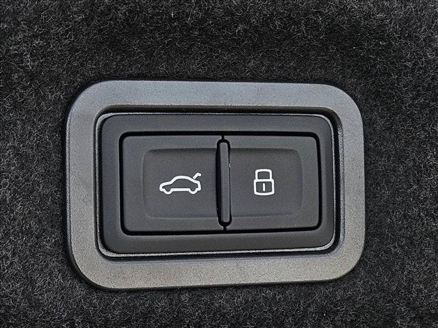 New 2026 Audi A6 Premium Plus AWD/4WD image 25