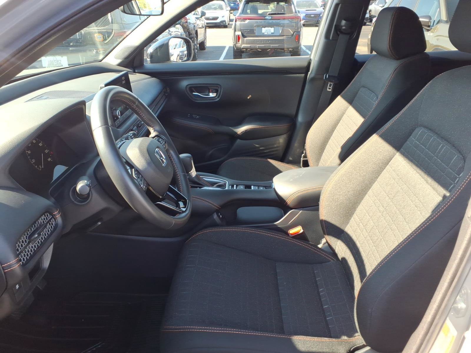 Used 2024 Honda HR-V Sport image 25