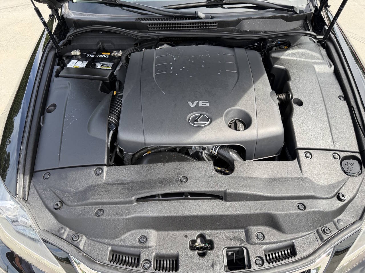 Used 2011 Lexus IS 250C w/ Luxury Pkg RWD image 35