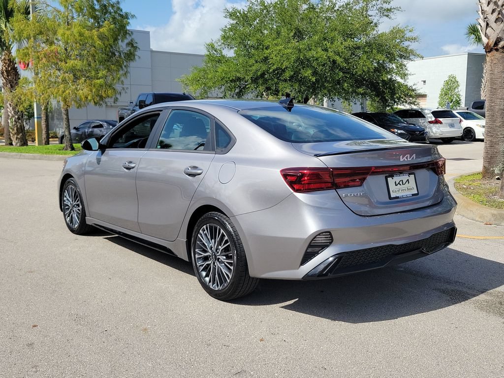 Used 2024 Kia Forte GT-Line w/ GT-Line Premium Package FWD image 7