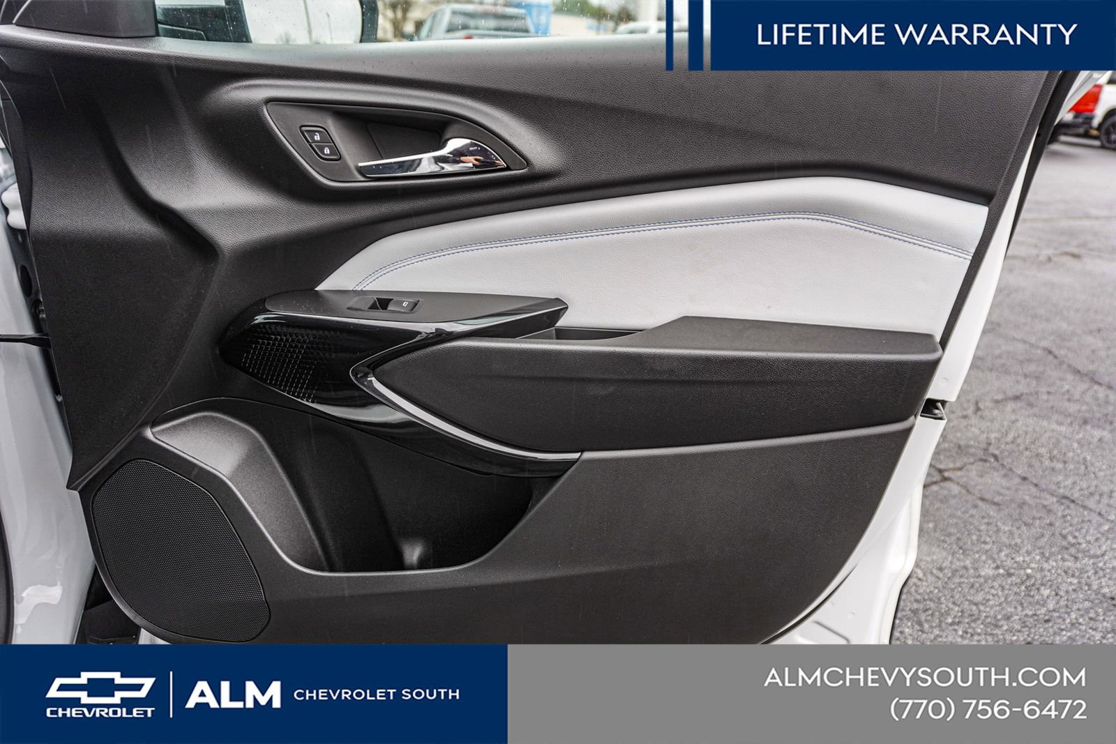 New 2025 Chevrolet Trax LT w/ Driver Confidence Package FWD image 42