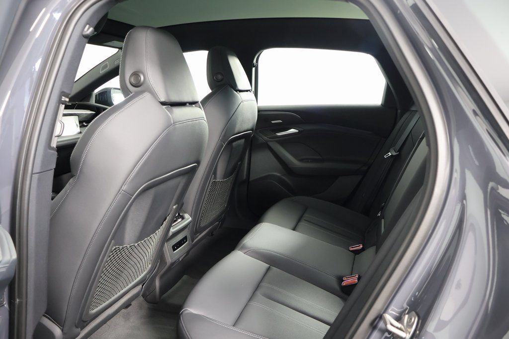 New 2027 Audi A6 e-tron Premium Plus AWD/4WD image 6