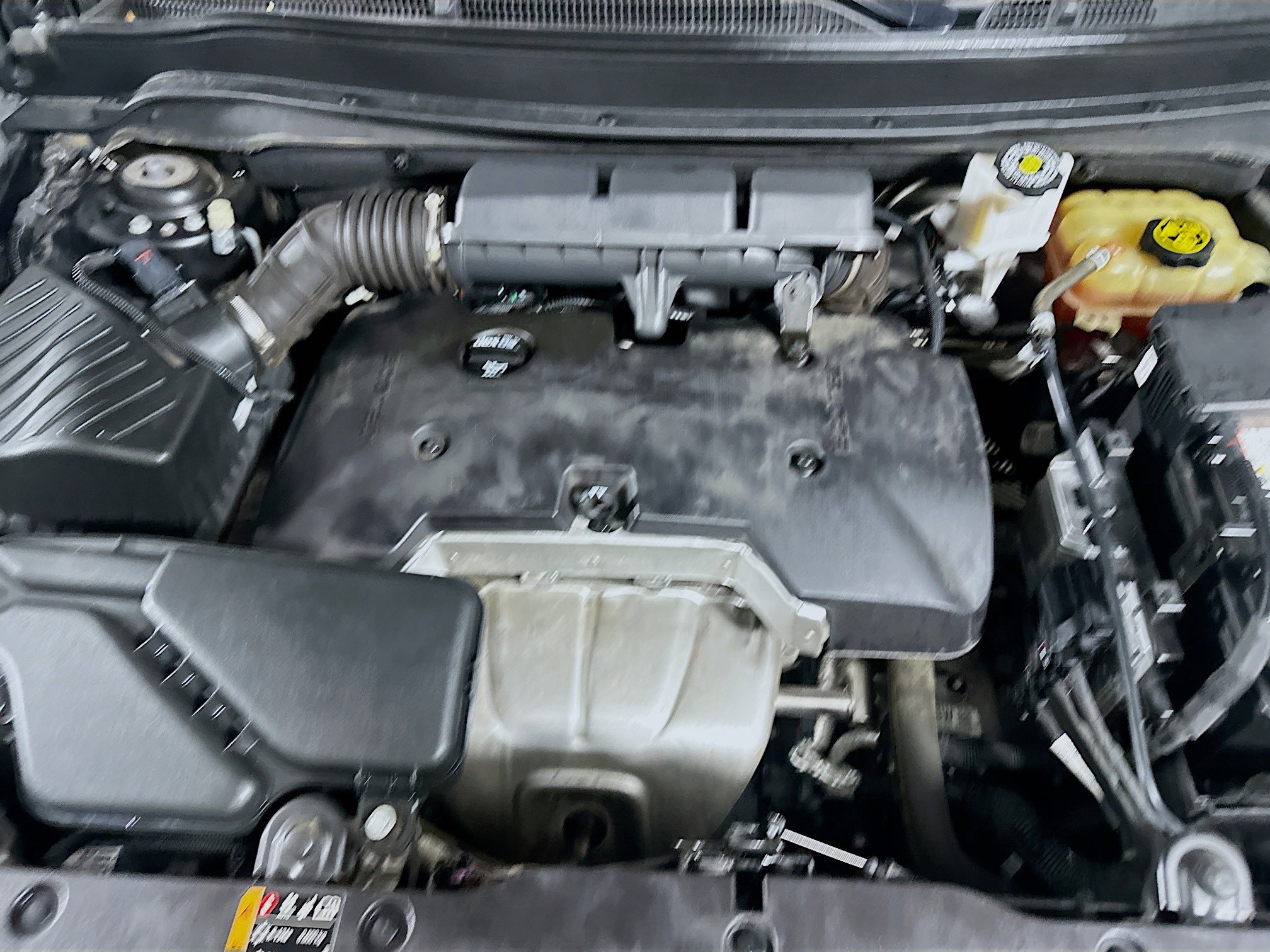 Used 2020 Buick Envision Essence image 33