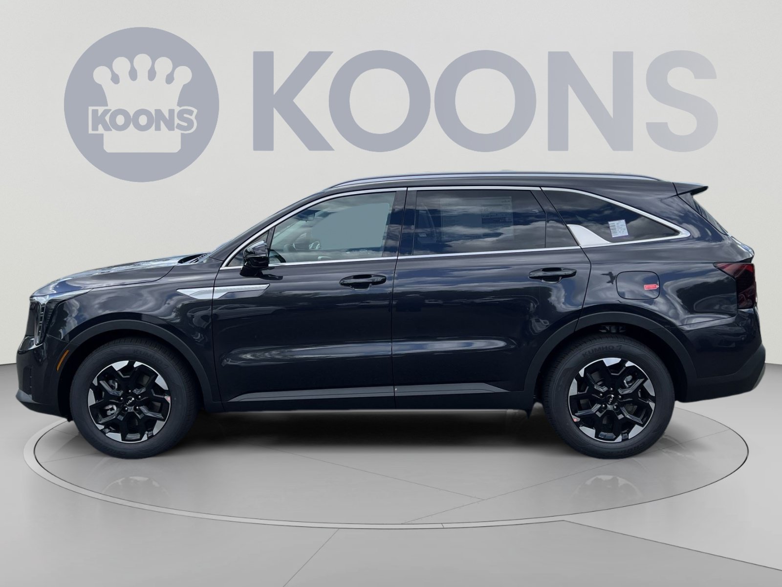 New 2026 Kia Sorento S FWD image 2