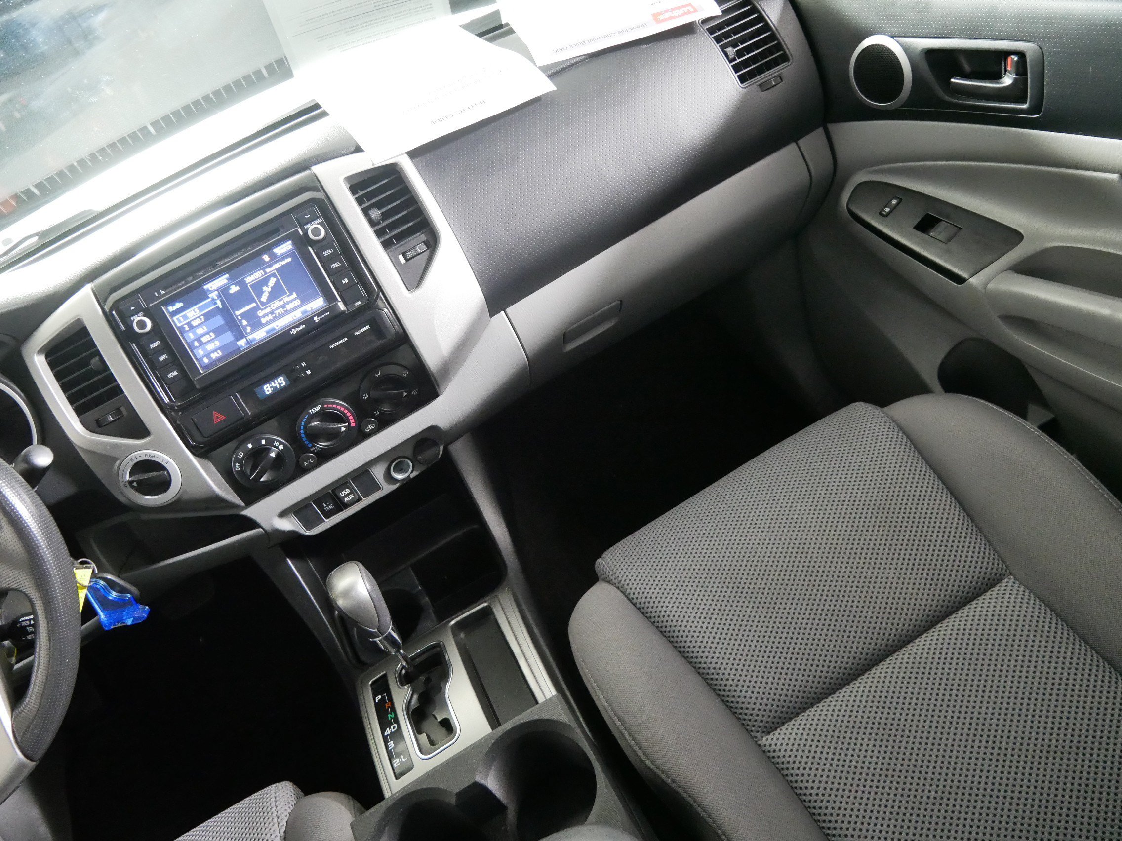 Used 2014 Toyota Tacoma 4x4 Double Cab w/ TRD Off-Road Package image 11