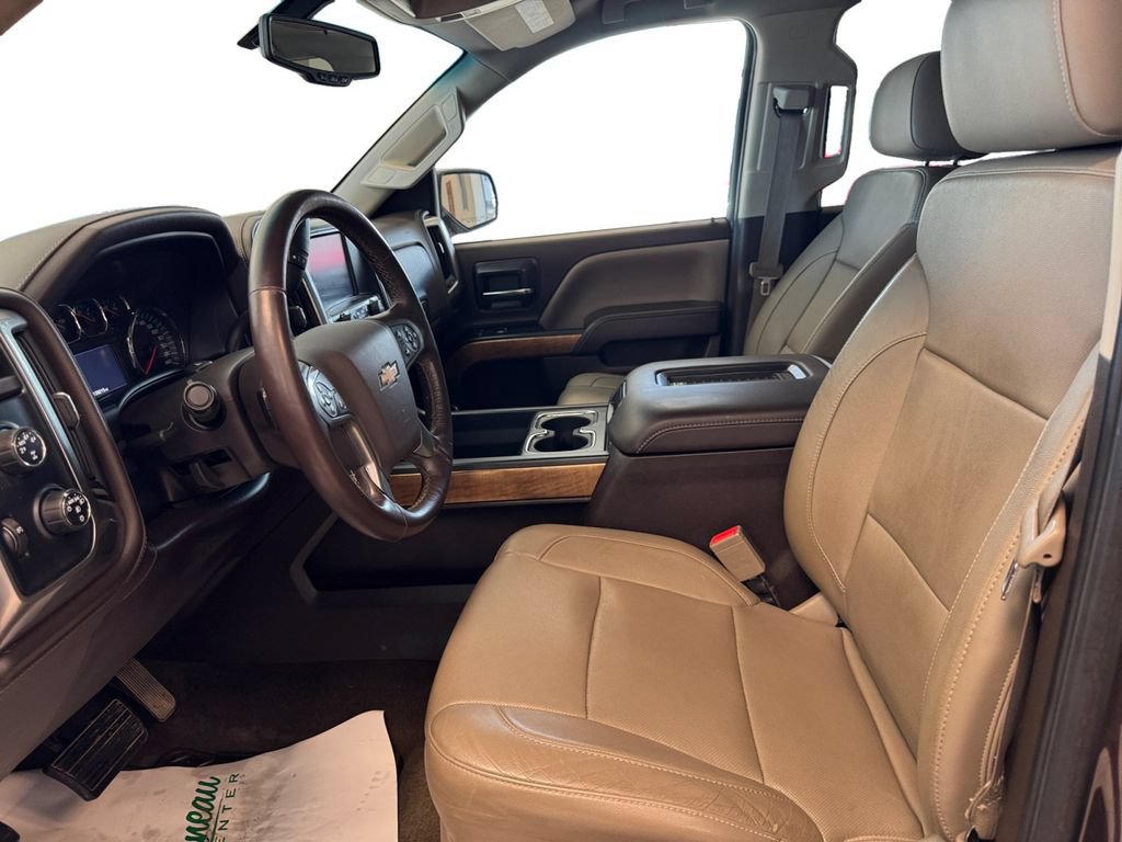 Used 2016 Chevrolet Silverado 1500 LTZ w/ Sport Package AWD/4WD image 10