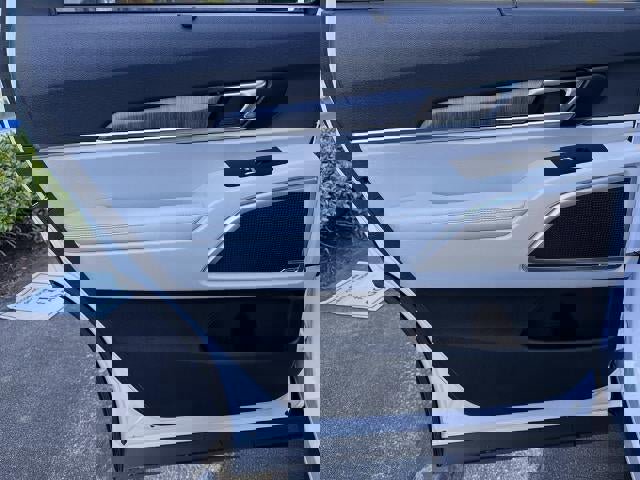 Used 2023 Kia Telluride EX w/ EX Captain's Chair Package image 25