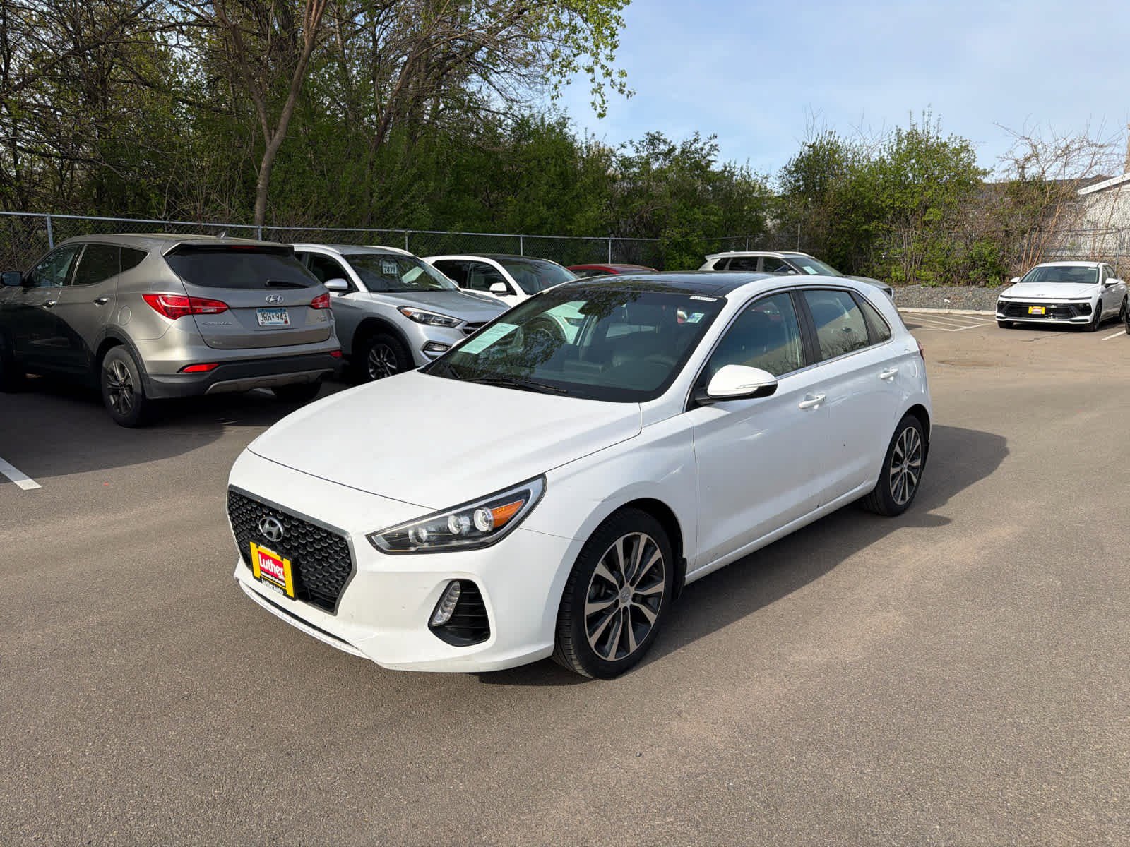 Used 2018 Hyundai Elantra GT w/ Tech Package 03 FWD image 4