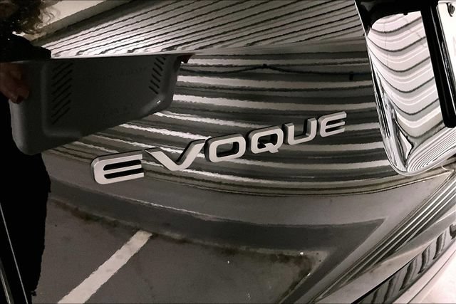 Certified 2025 Land Rover Range Rover Evoque S AWD/4WD image 7