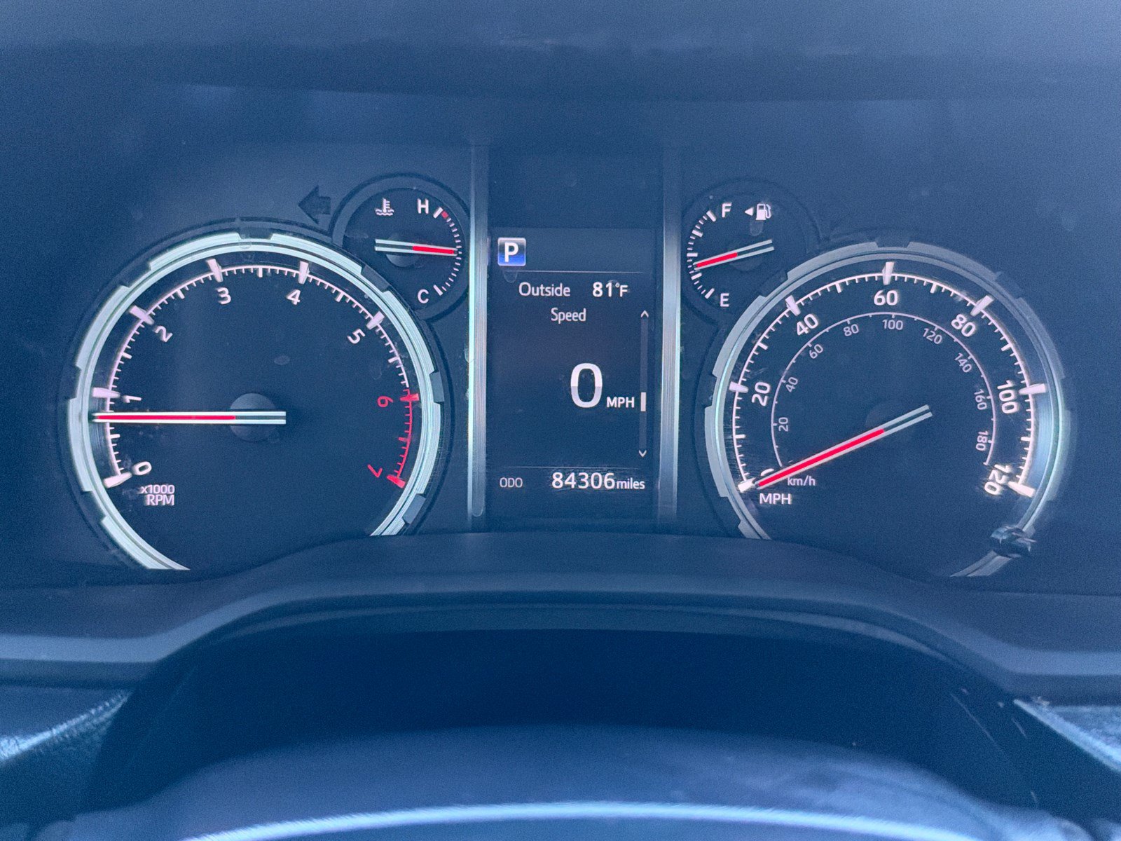 Used 2021 Toyota 4Runner Limited AWD/4WD image 26