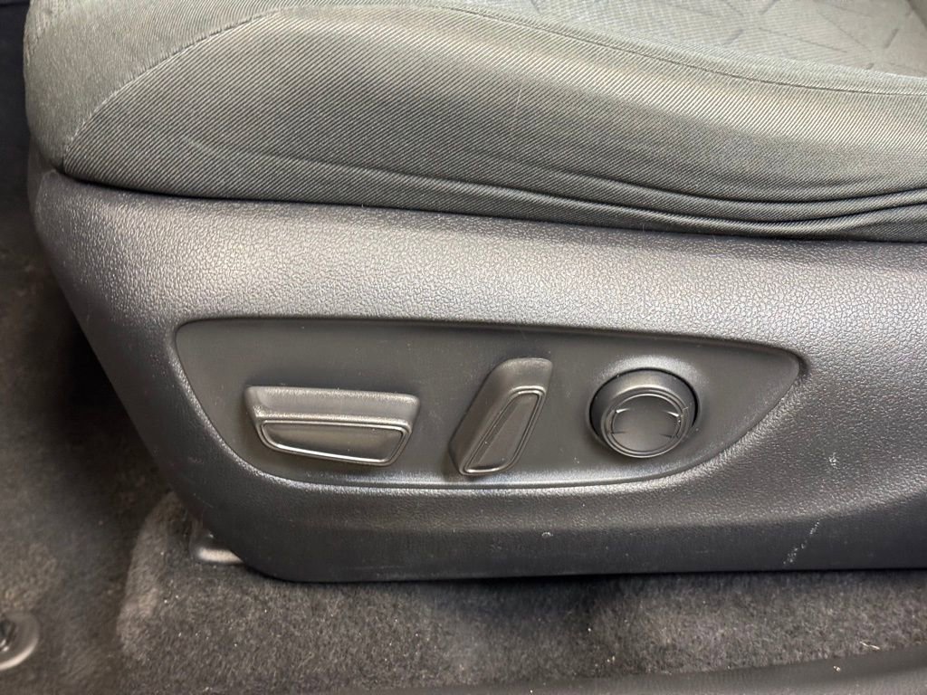 Used 2023 Toyota RAV4 XLE w/ XLE Grade Weather Package image 10