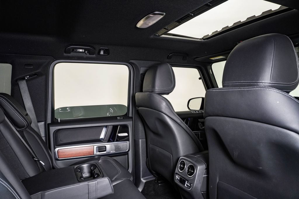 Used 2025 Mercedes-Benz G 550 image 17