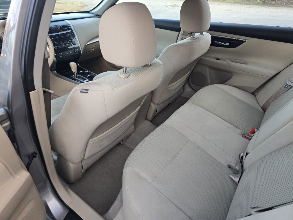 Used 2014 Nissan Altima 2.5 S image 10