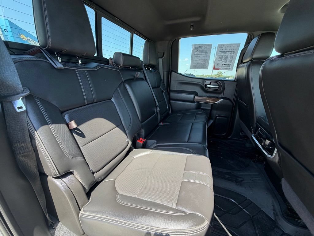 Used 2020 Chevrolet Silverado 1500 High Country w/ Technology Package AWD/4WD image 33