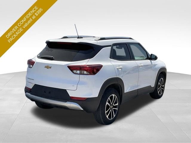 Certified 2024 Chevrolet TrailBlazer LT w/ LT Cold Weather Package FWD image 7