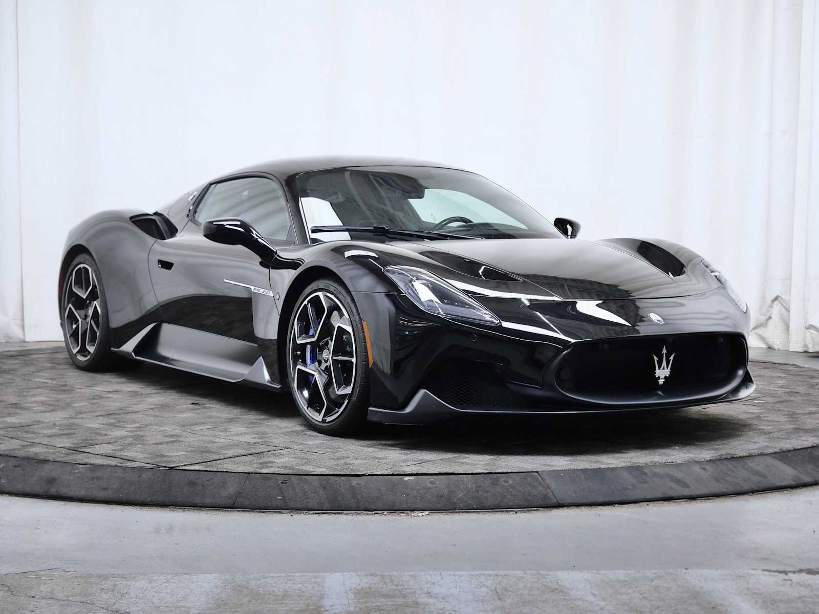 Used 2022 Maserati MC20 Coupe RWD image 8