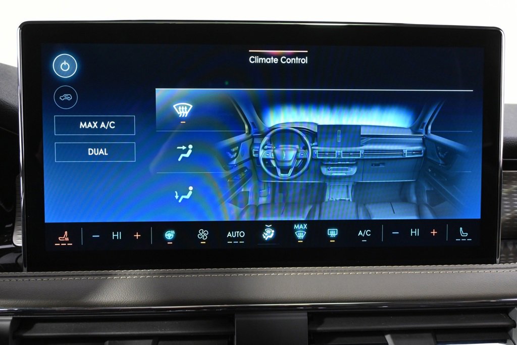 New 2026 Lincoln Corsair Reserve w/ Jet Appearance Package image 31