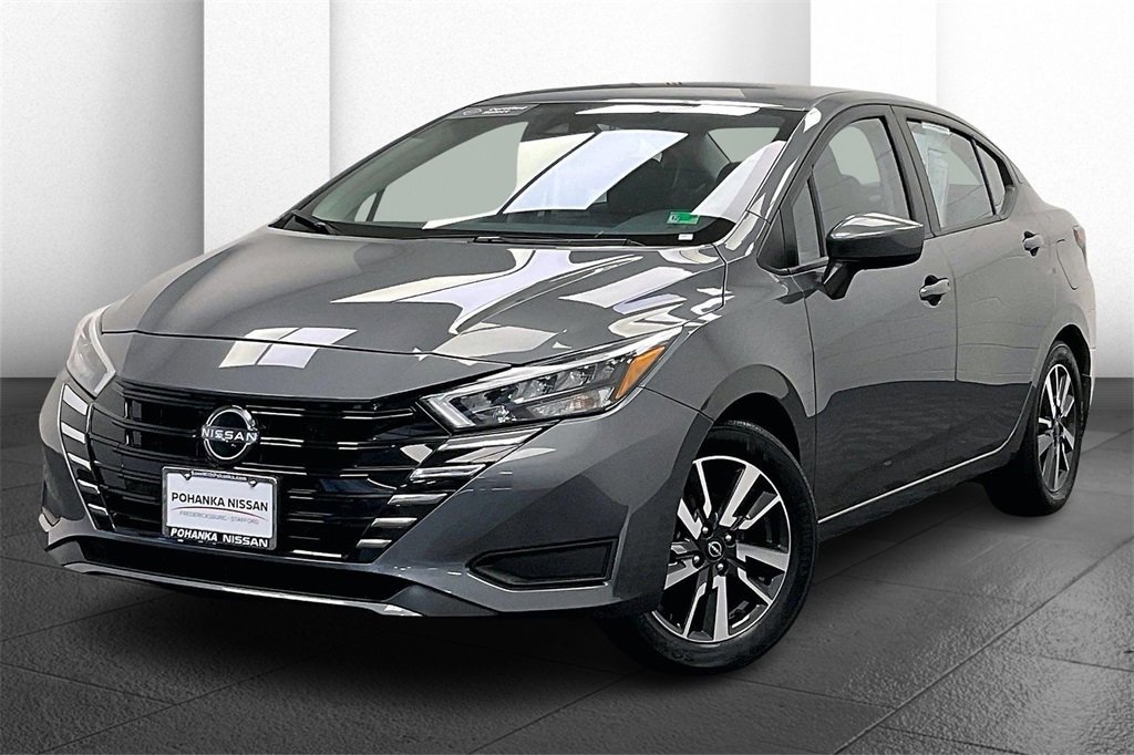 Certified 2025 Nissan Versa SV w/ Trunk Package image 11