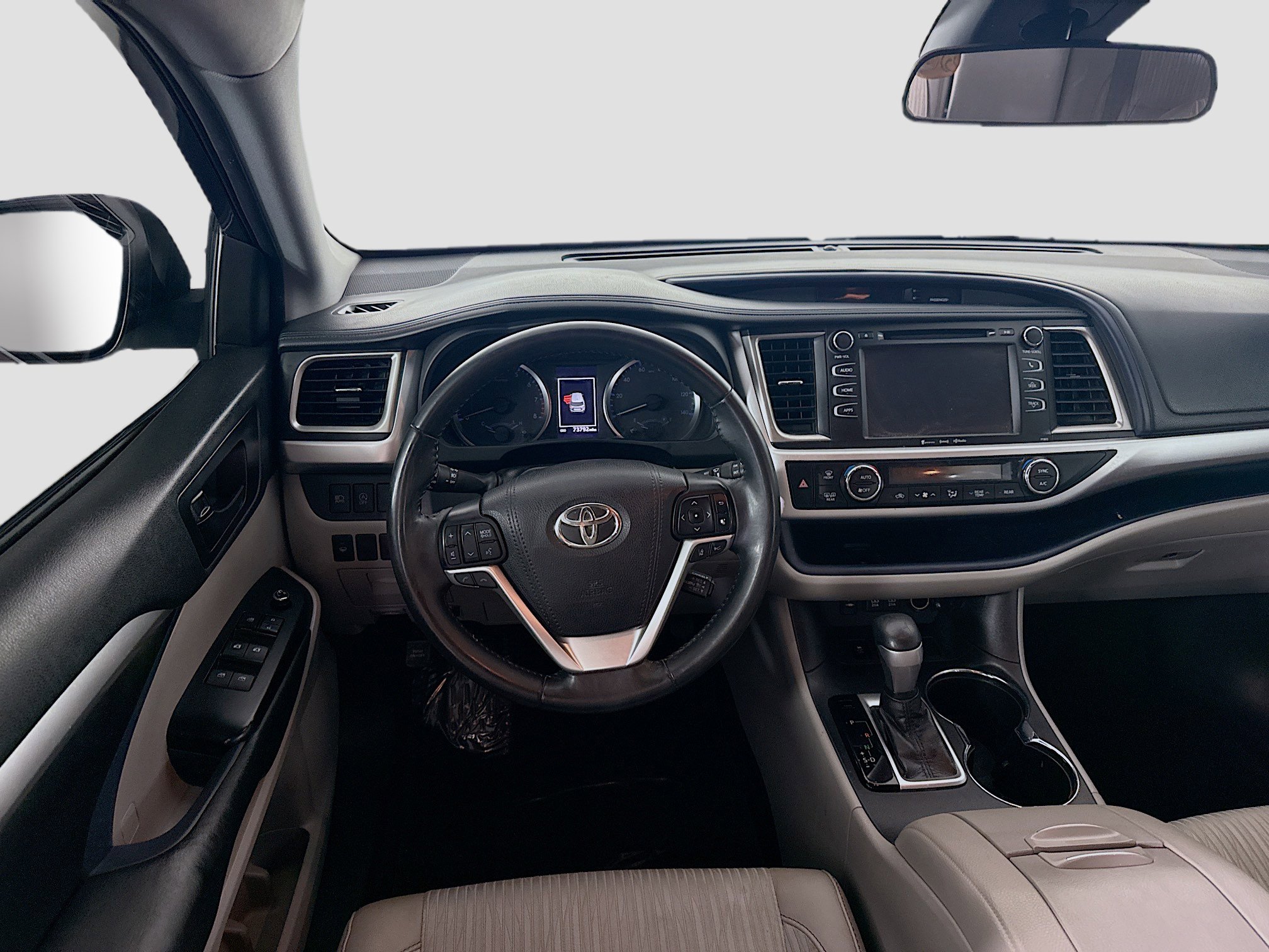 Used 2019 Toyota Highlander Plus image 17