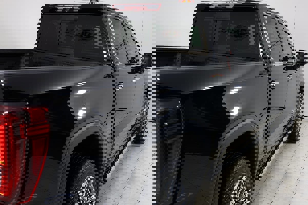 Used 2024 GMC Sierra 1500 Denali Ultimate image 47