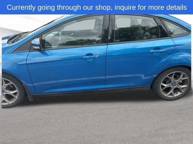 Used 2014 Ford Focus SE w/ Equipment Group 201A FWD image 3