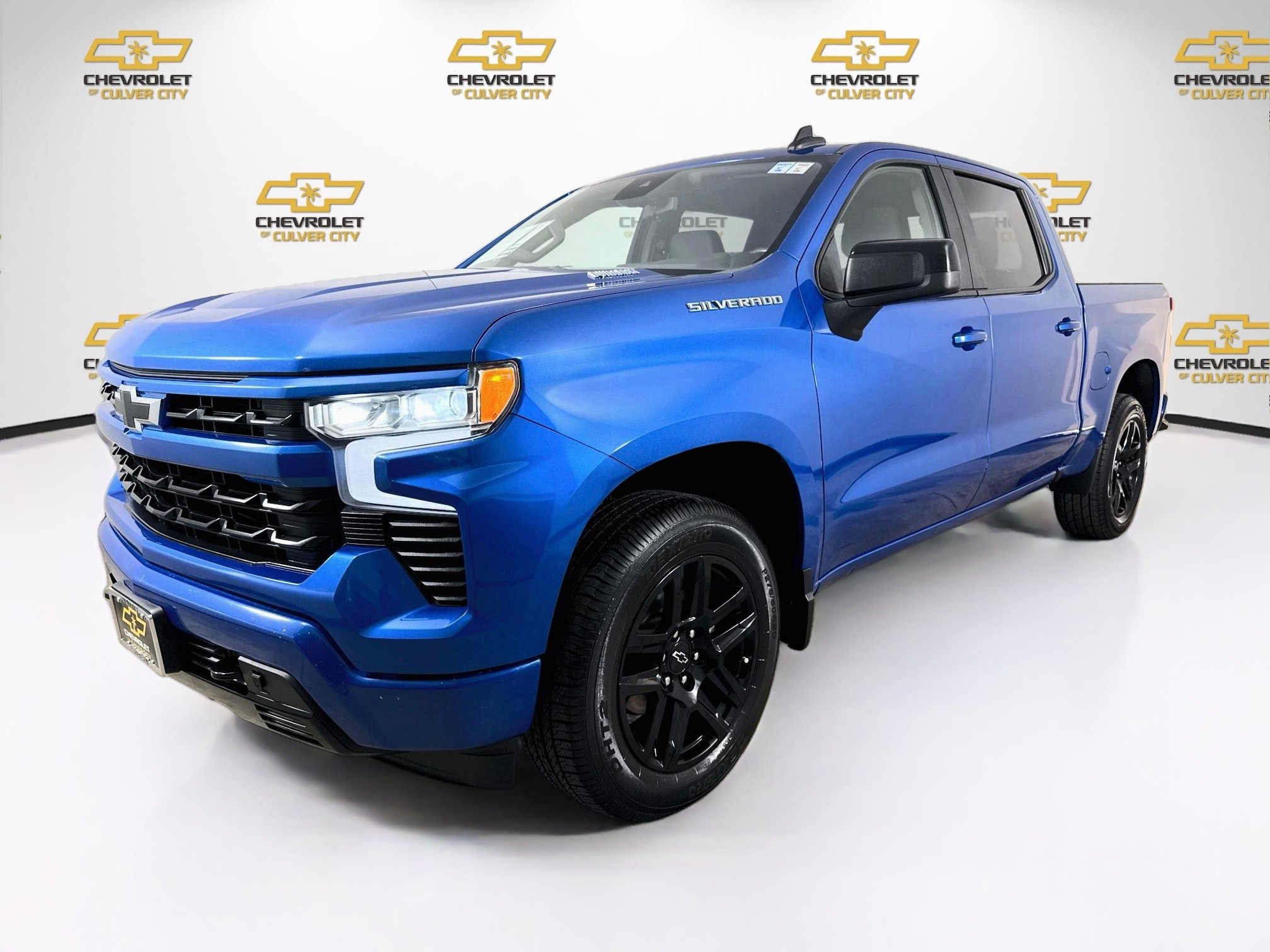 Used 2022 Chevrolet Silverado 1500 RST w/ Protection Package RWD image 3