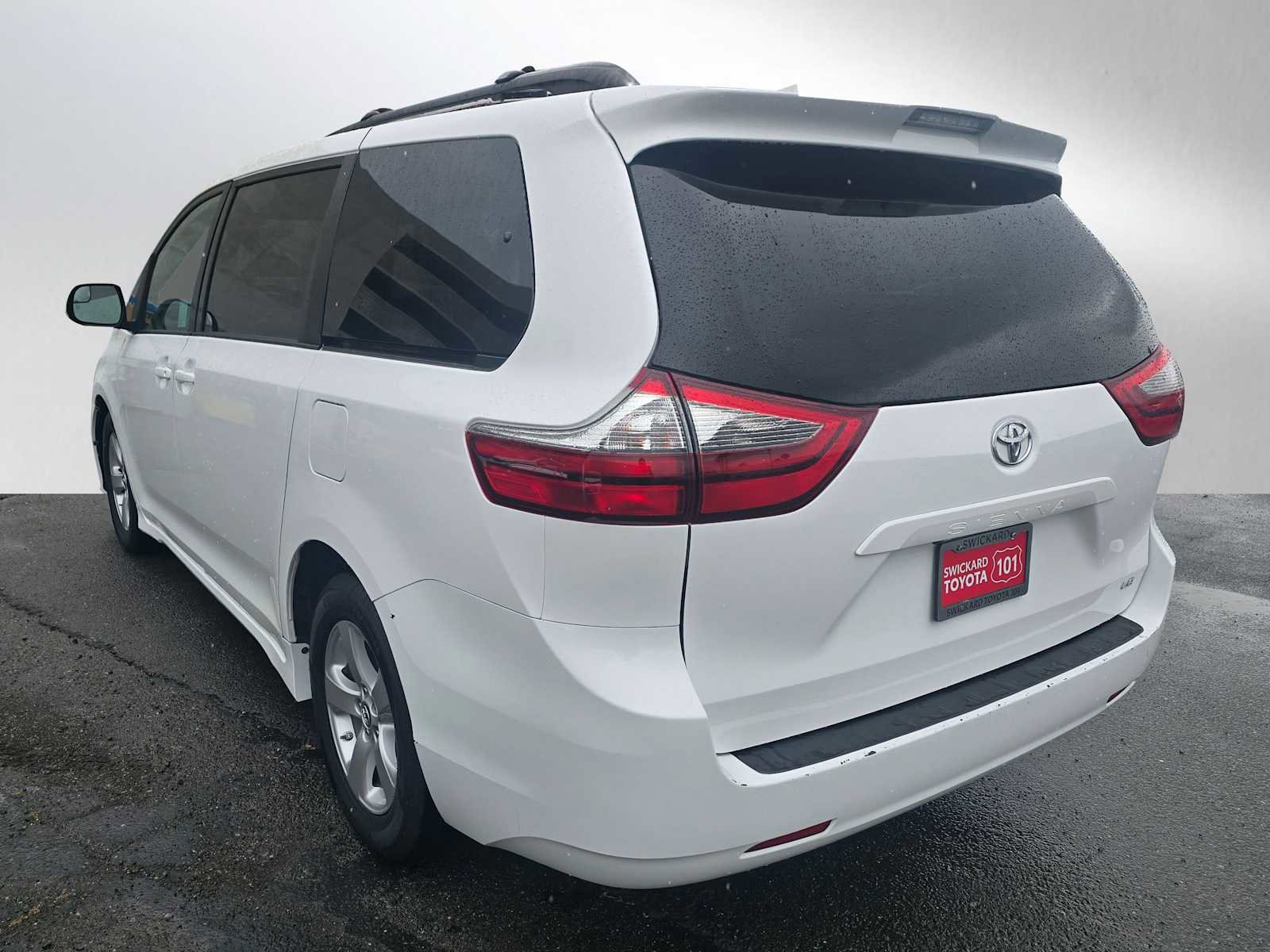 Used 2020 Toyota Sienna LE FWD image 5