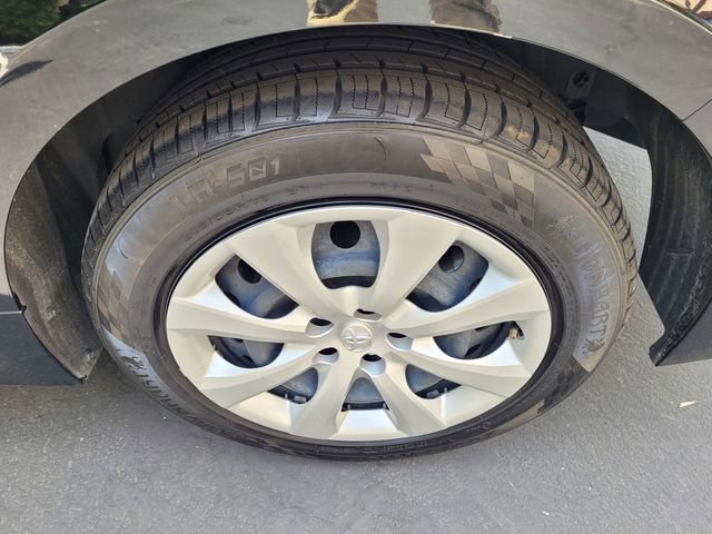 Used 2024 Toyota Corolla LE FWD image 24