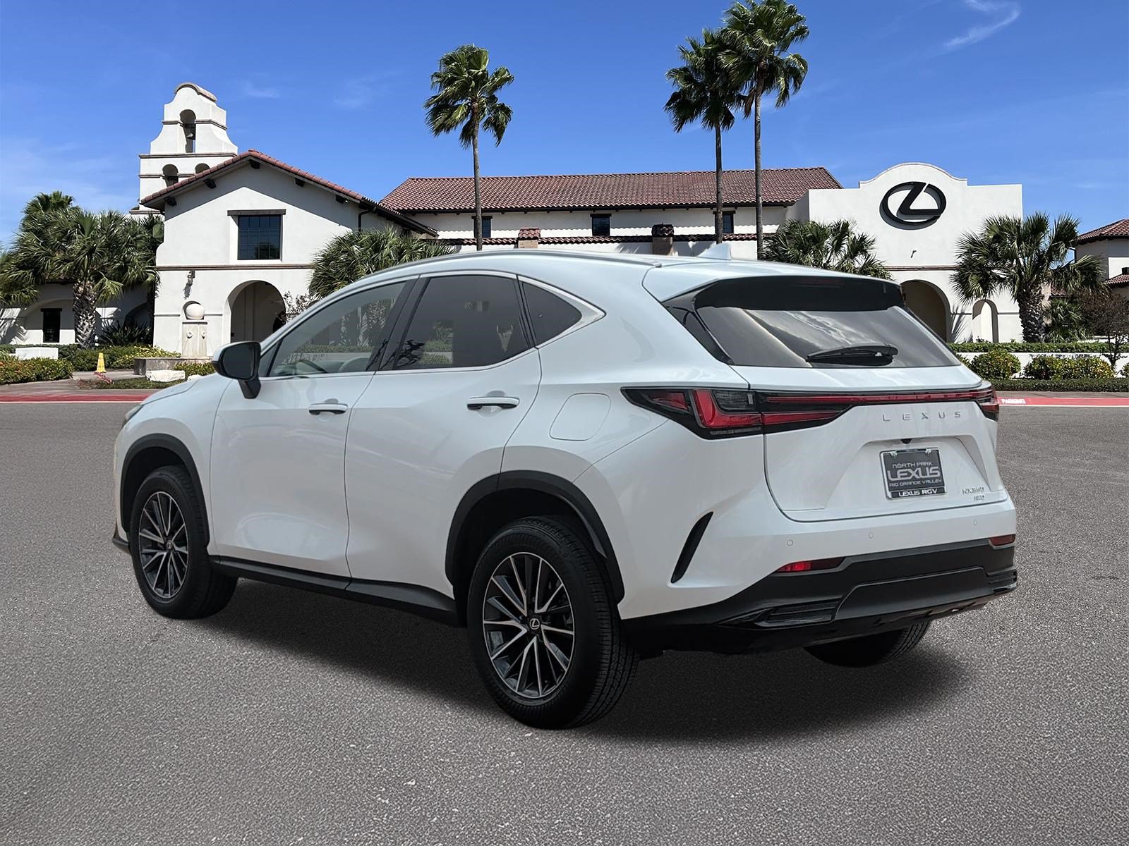 Certified 2026 Lexus NX 350 AWD w/ Accessory Package (Z1) image 4