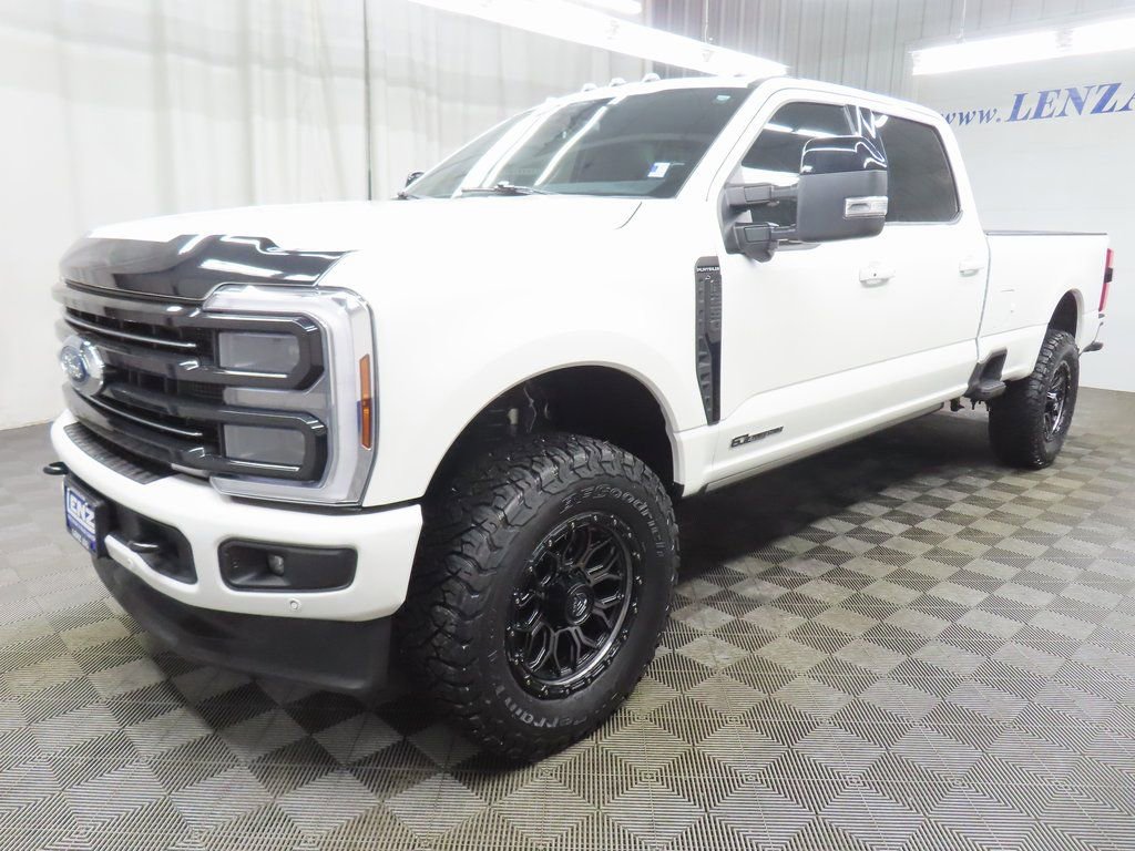 Used 2025 Ford F250 Platinum AWD/4WD image 7