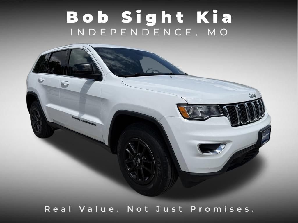 Used 2018 Jeep Grand Cherokee Laredo RWD image 24