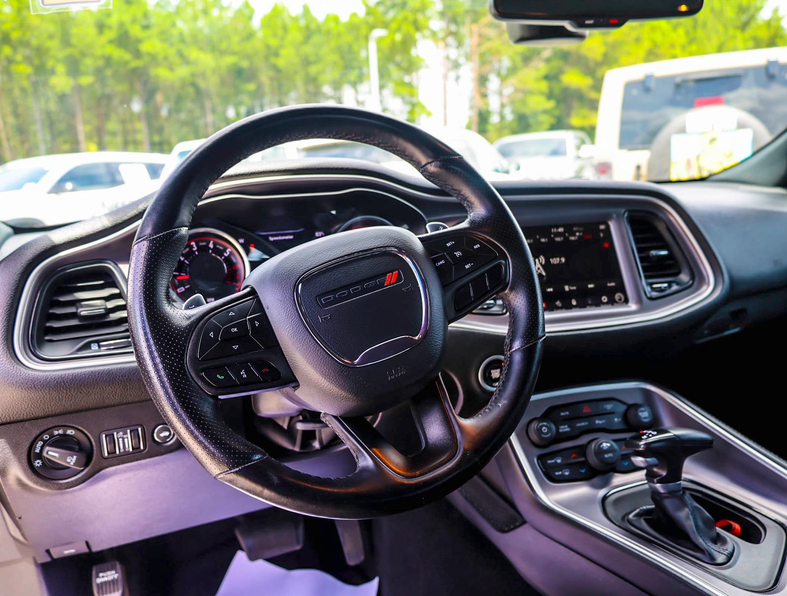 Used 2022 Dodge Challenger R/T Scat Pack RWD image 10