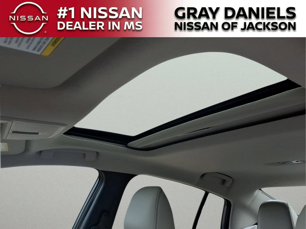 New 2026 Nissan Sentra SL w/ Floor Mat Package FWD image 23