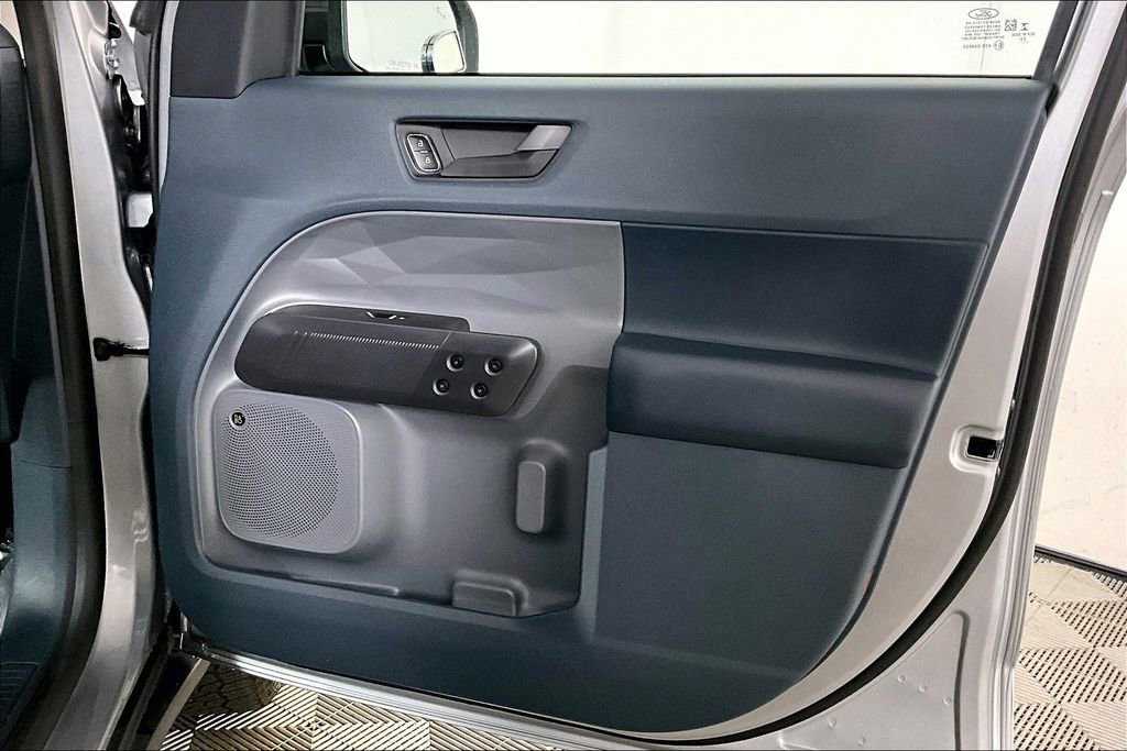 Used 2023 Ford Maverick Tremor w/ Tremor Off-Road Package image 24