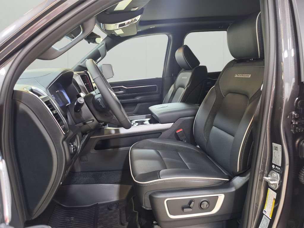 New 2027 RAM 1500 Laramie AWD/4WD image 11