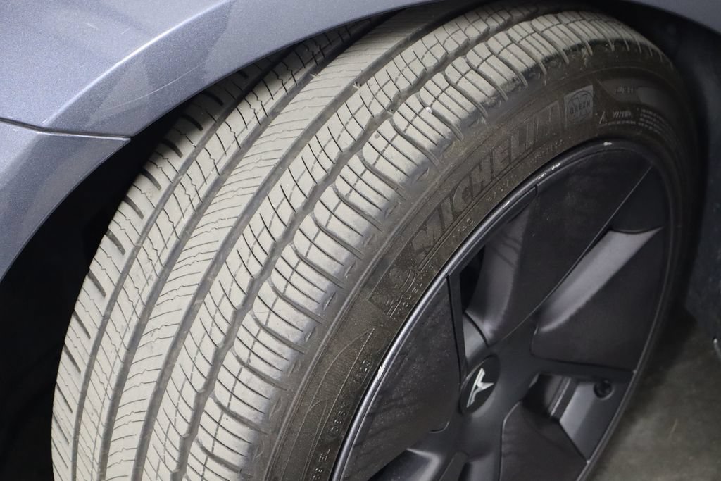 Used 2023 Tesla Model 3 Standard Range RWD image 42
