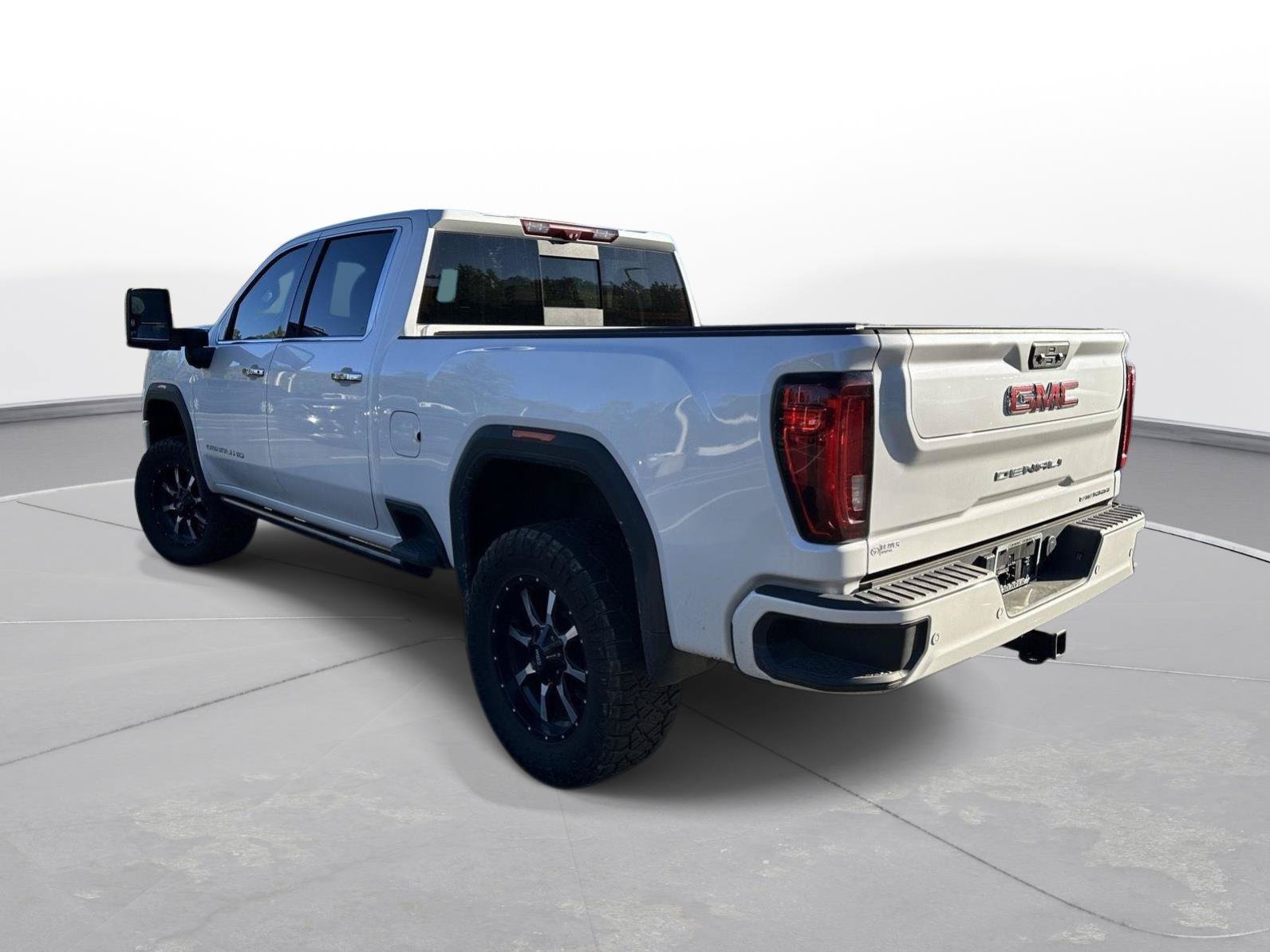 Used 2022 GMC Sierra 2500 Denali w/ Denali Ultimate Package AWD/4WD image 55