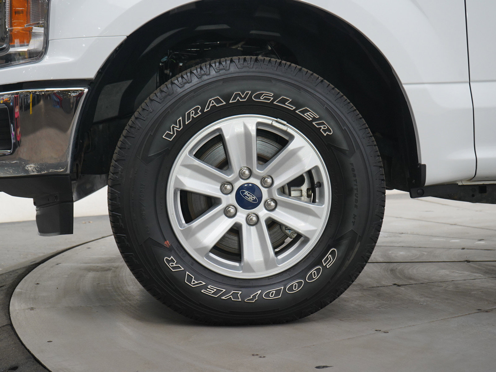 Used 2020 Ford F150 XLT image 29