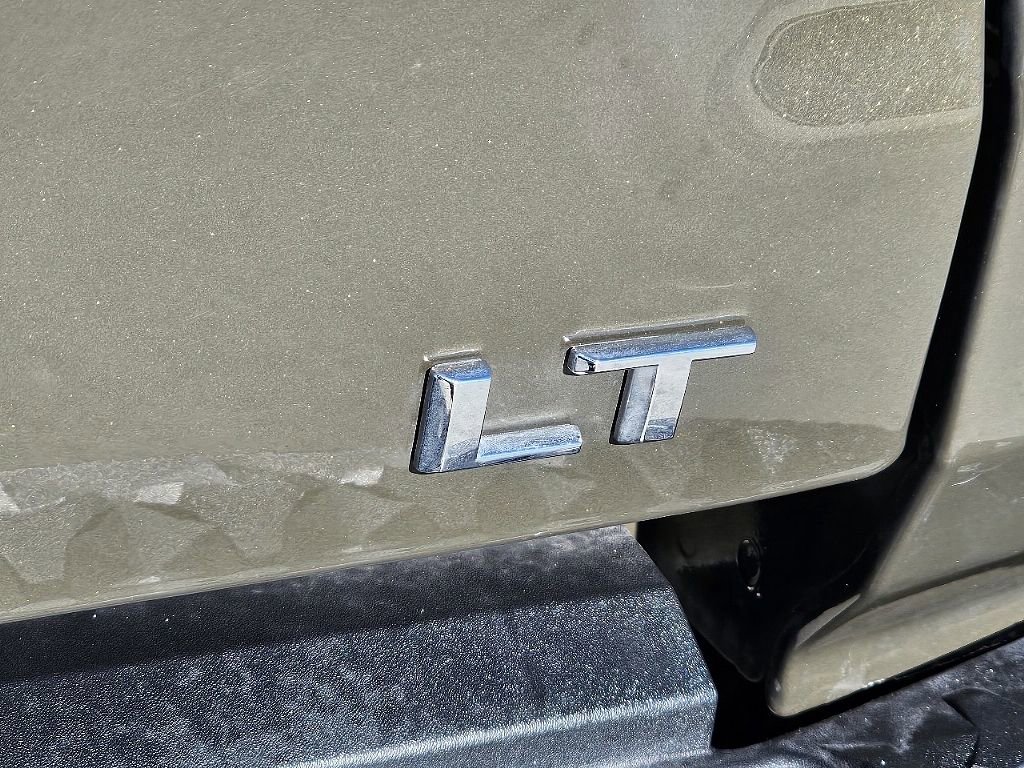 Used 2023 Chevrolet Colorado LT w/ LT Convenience Package image 14