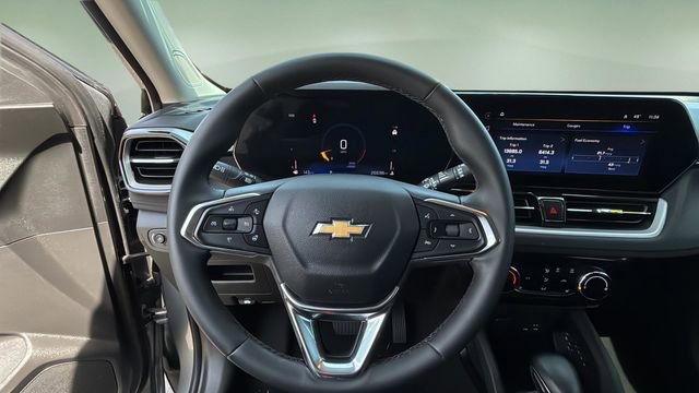 Used 2024 Chevrolet TrailBlazer LT w/ LT Cold Weather Package image 13