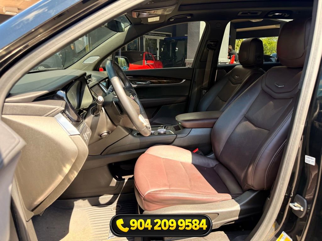 Used 2020 Cadillac XT6 Premium Luxury image 24