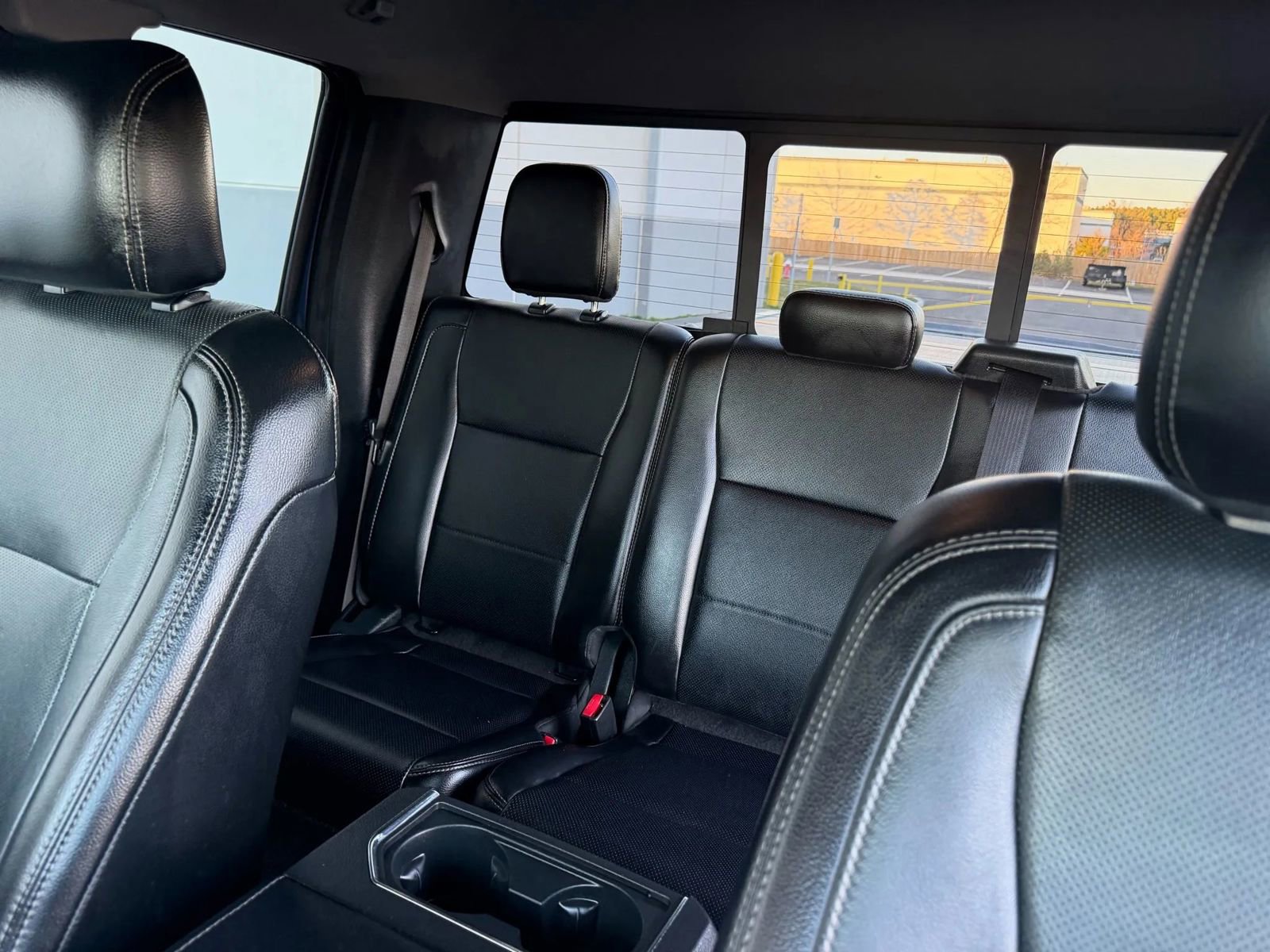 Used 2017 Ford F250 Lariat w/ Chrome Package image 24