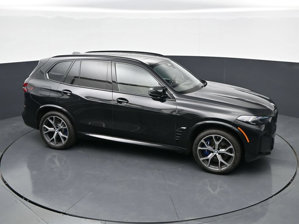 Used 2026 BMW X5 M60i AWD/4WD image 32