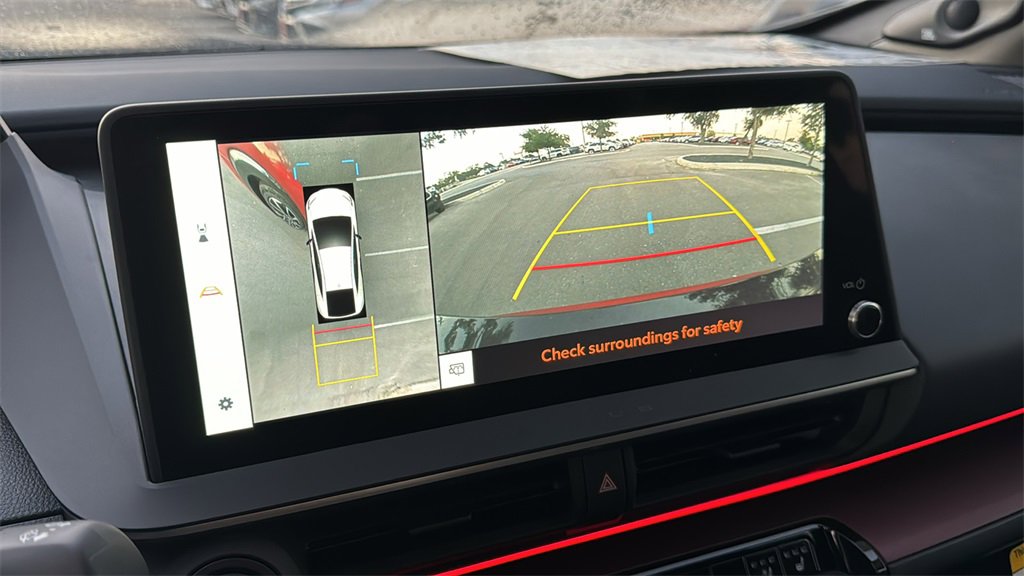 New 2026 Toyota Prius Plug-In Hybrid image 33