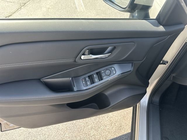 New 2026 Nissan Rogue SV w/ SV Premium Package image 27