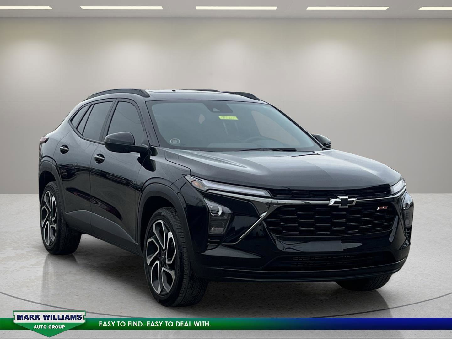 Used 2024 Chevrolet Trax RS w/ Sunroof Package image 2