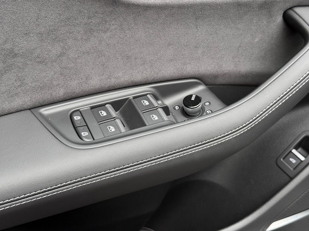 New 2026 Audi SQ8 Premium Plus image 20