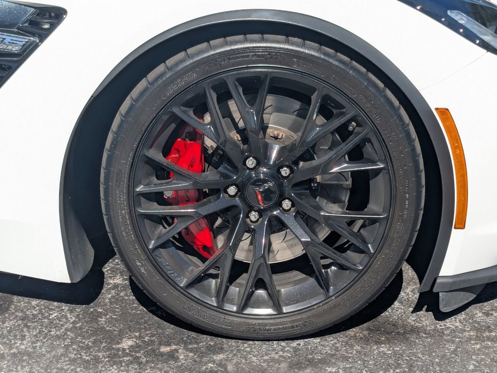 Used 2016 Chevrolet Corvette Z06 w/ 2LZ Preferred Equipment Group image 23